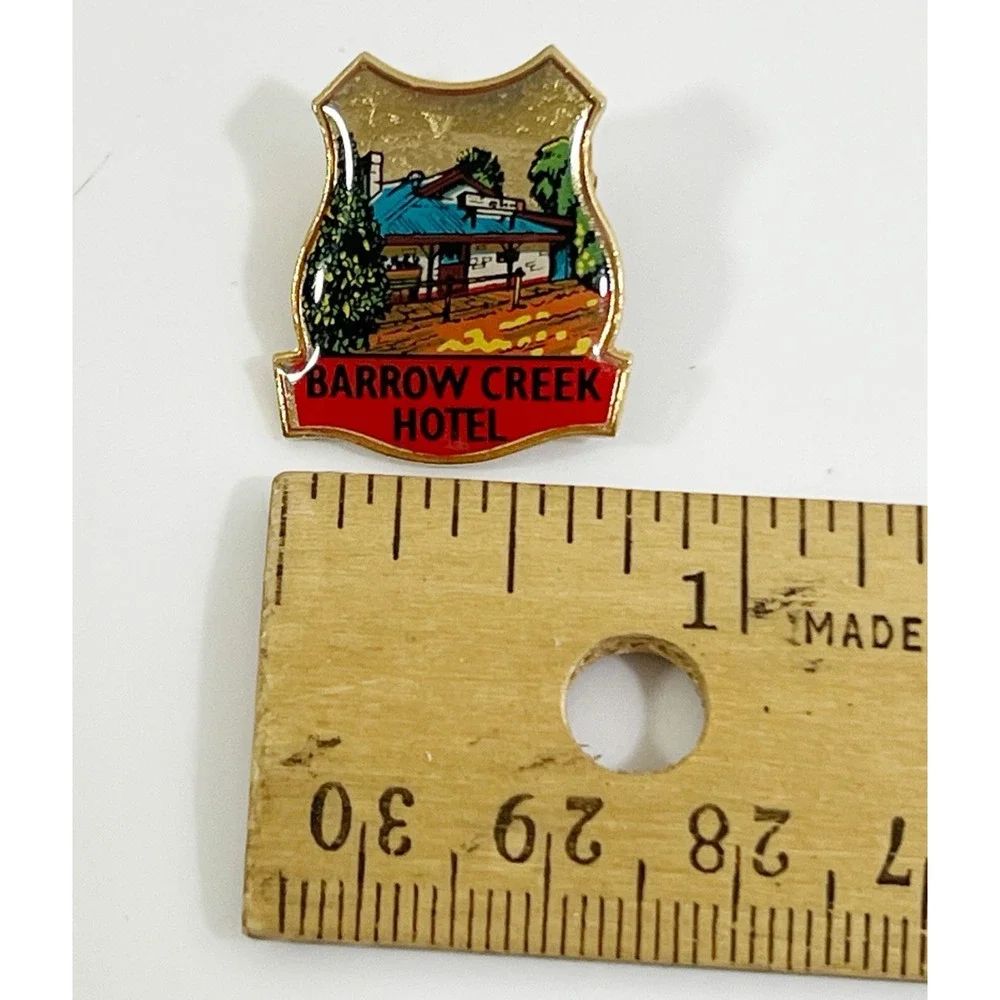 Barrow Creek Hotel Davenport Australia travel Hat Lapel Enamel Pin